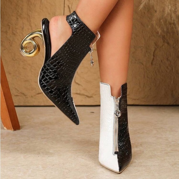 Shoes - Chic Black and White Ankle Boots